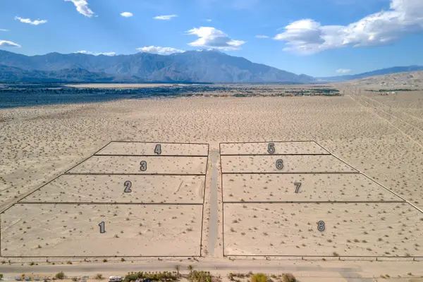 7 Hidden Springs Court, Thousand Palms, CA 92276