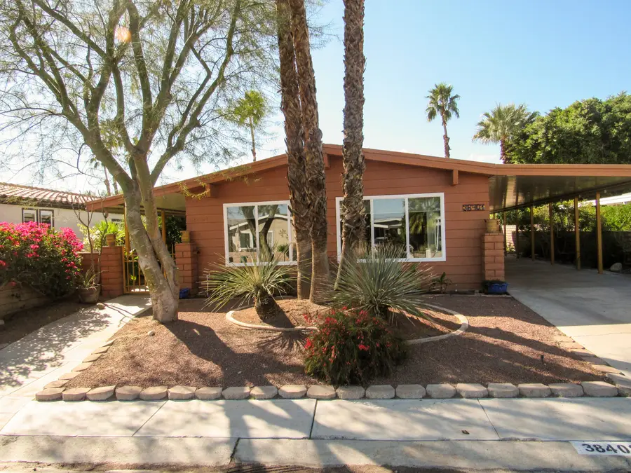 38401 Desert Greens Drive W, Palm Desert, CA 92260 - #2