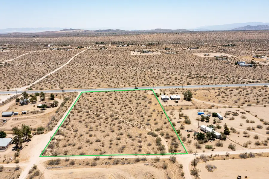 56045 Vin Rose Lane, Yucca Valley, CA 92284 - #3