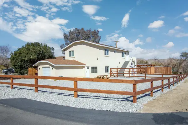 61786 Desert Air Road, Joshua Tree, CA 92252