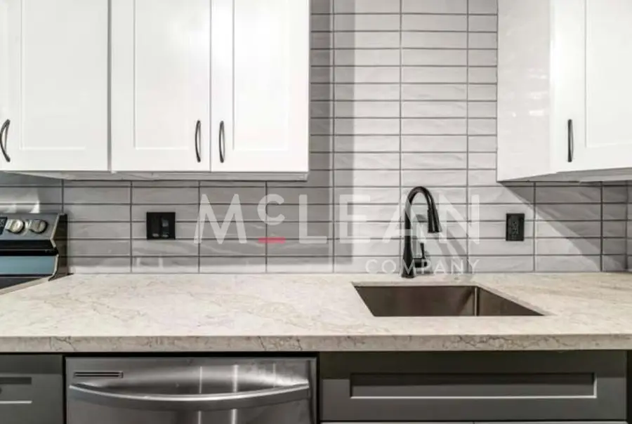 2809 N Los Felices Circle E #212, Palm Springs, CA 92262 - #3