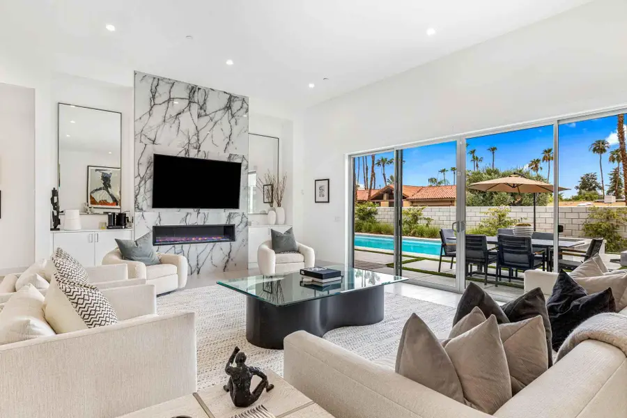 72985 Somera Road #B, Palm Desert, CA 92260 - #2