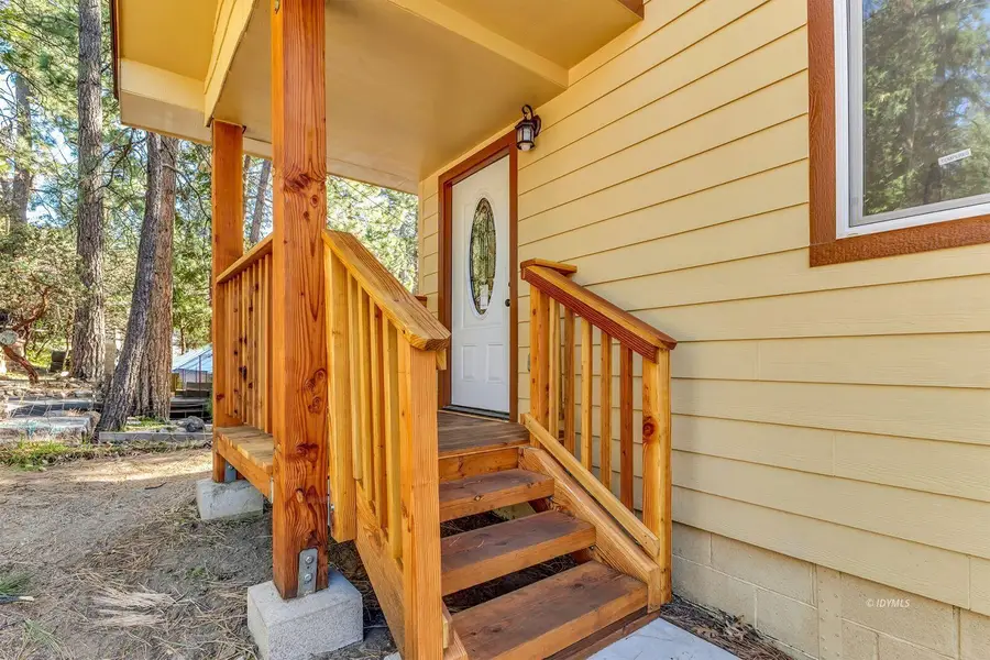 54425 Live Oak Street, Idyllwild, CA 92549 - #3