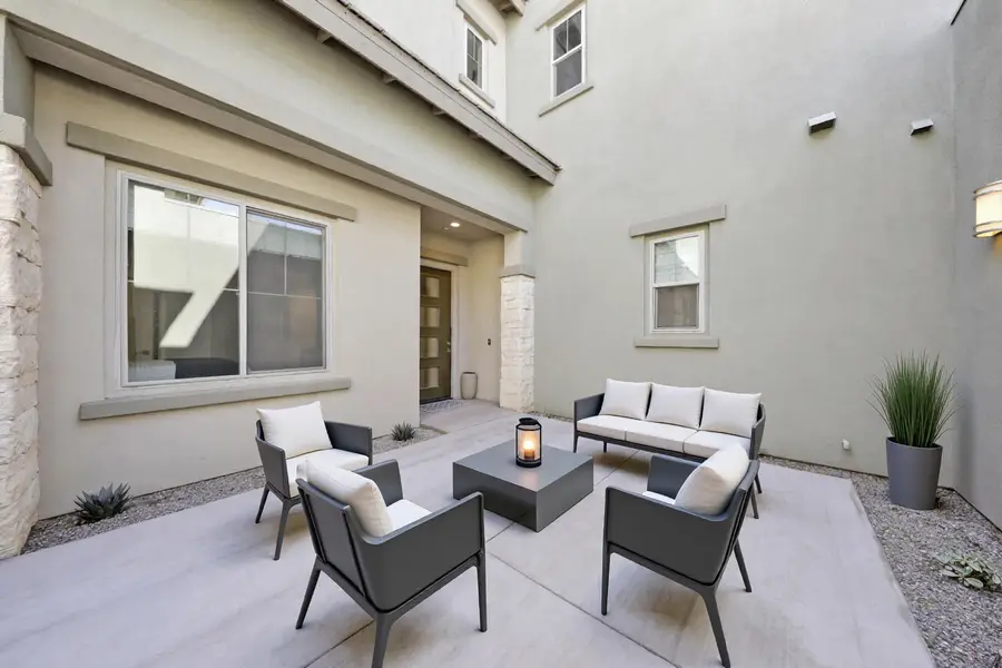 1702 Retreat Circle, Palm Desert, CA 92260 - #3