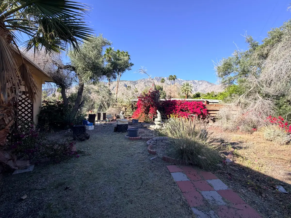 2290 N Milben Circle, Palm Springs, CA 92262 - #1