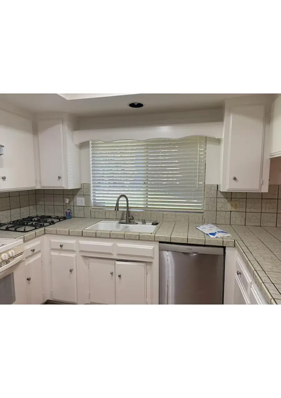 1315 Barbara Drive, Vista, CA 92084 - #2