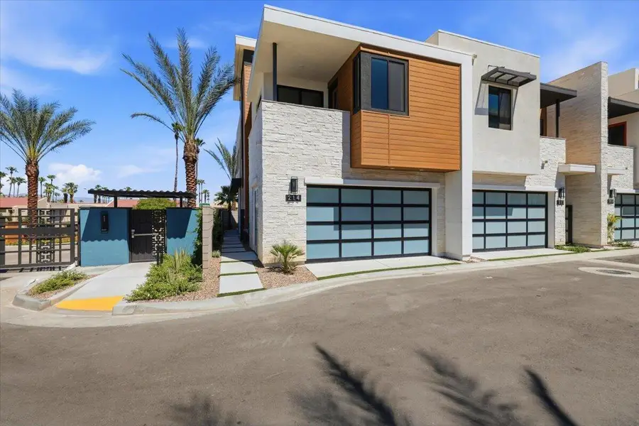 214 Latitude Loop East, Palm Springs, CA 92262 - #3
