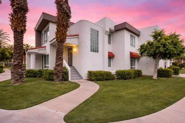 401 S El Cielo Road #22, Palm Springs, CA 92262