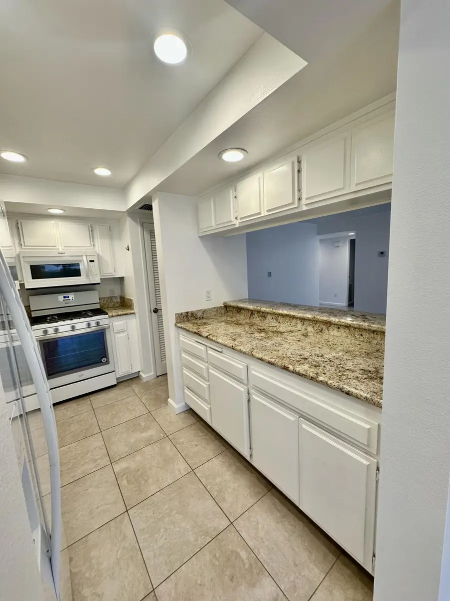 1150 E Palm Canyon Drive #60, Palm Springs, CA 92264 - #3