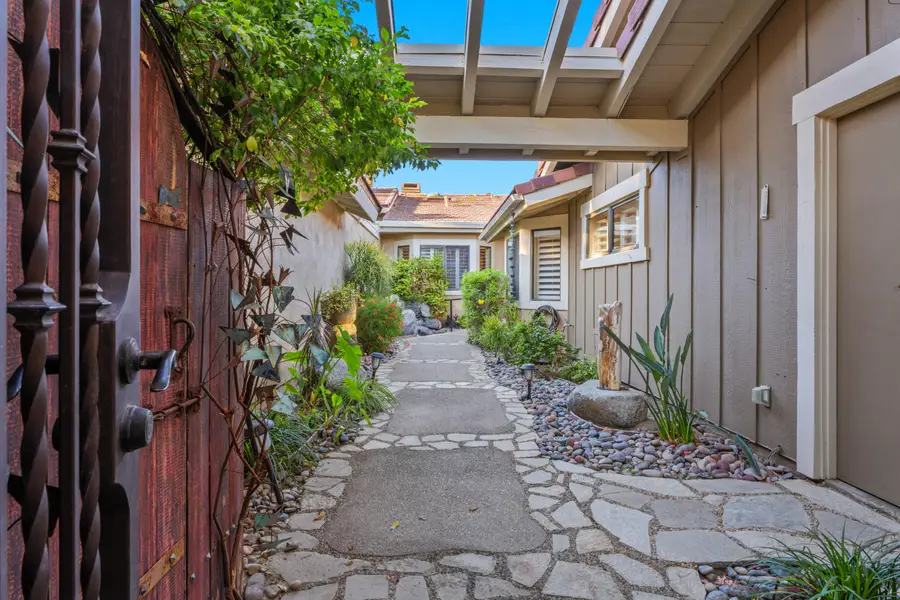 402 Running Springs Drive, Palm Desert, CA 92211 - #2