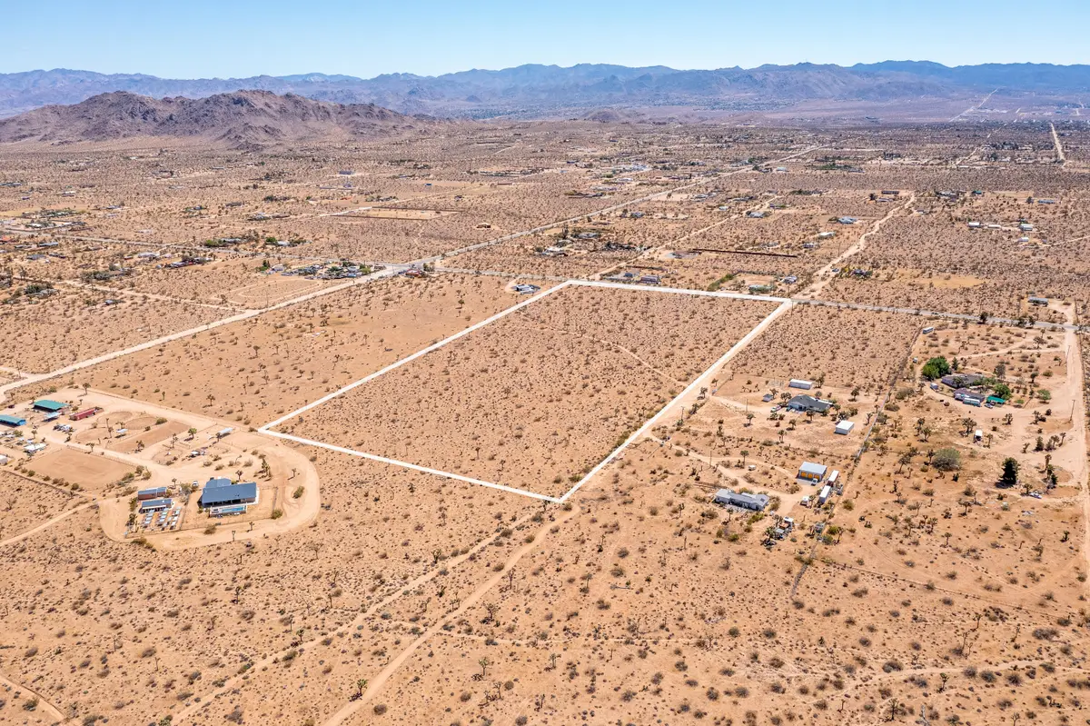 1 Aberdeen Drive, Yucca Valley, CA 92284 - #1