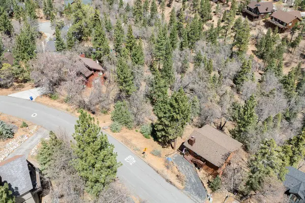 1530 Tuolumne Road, Big Bear, CA 92314