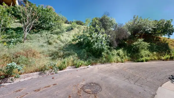 3800 Knobhill Drive, Sherman Oaks, CA 91423