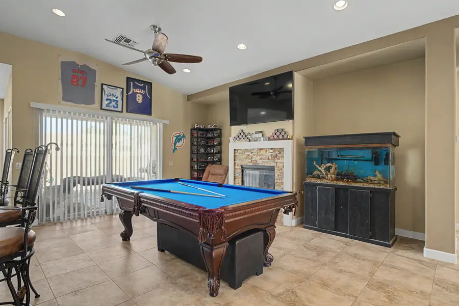 9371 Brookline Avenue, Desert Hot Springs, CA 92240 - #3