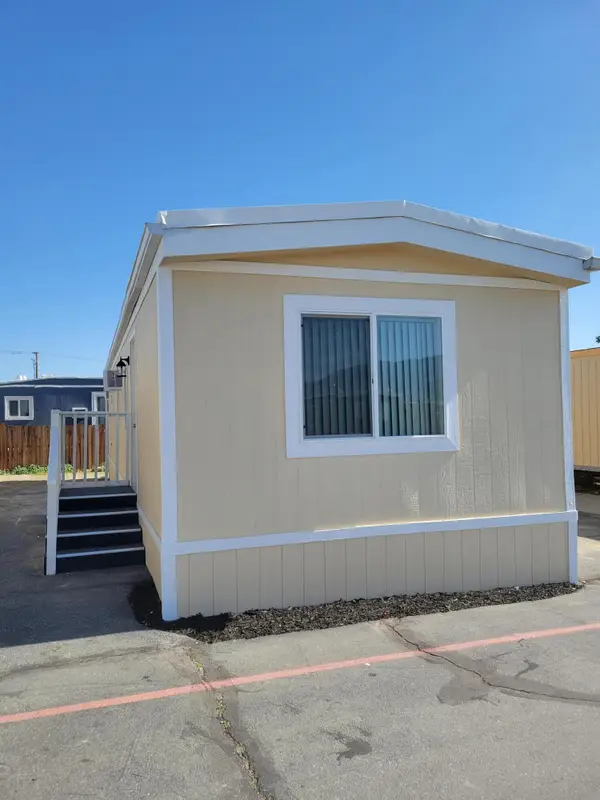 Address Withheld By Seller, Palm Springs, CA 92258