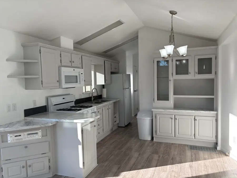 74711 Dillon Road #819, Desert Hot Springs, CA 92241 - #2