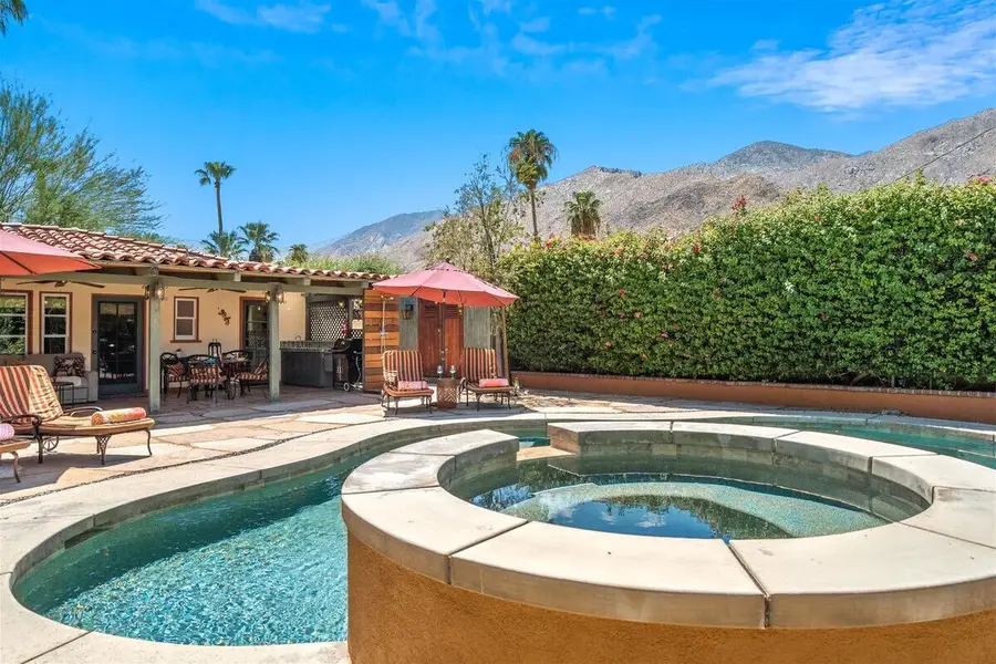 216 E Palo Verde Avenue, Palm Springs, CA 92264 - #2