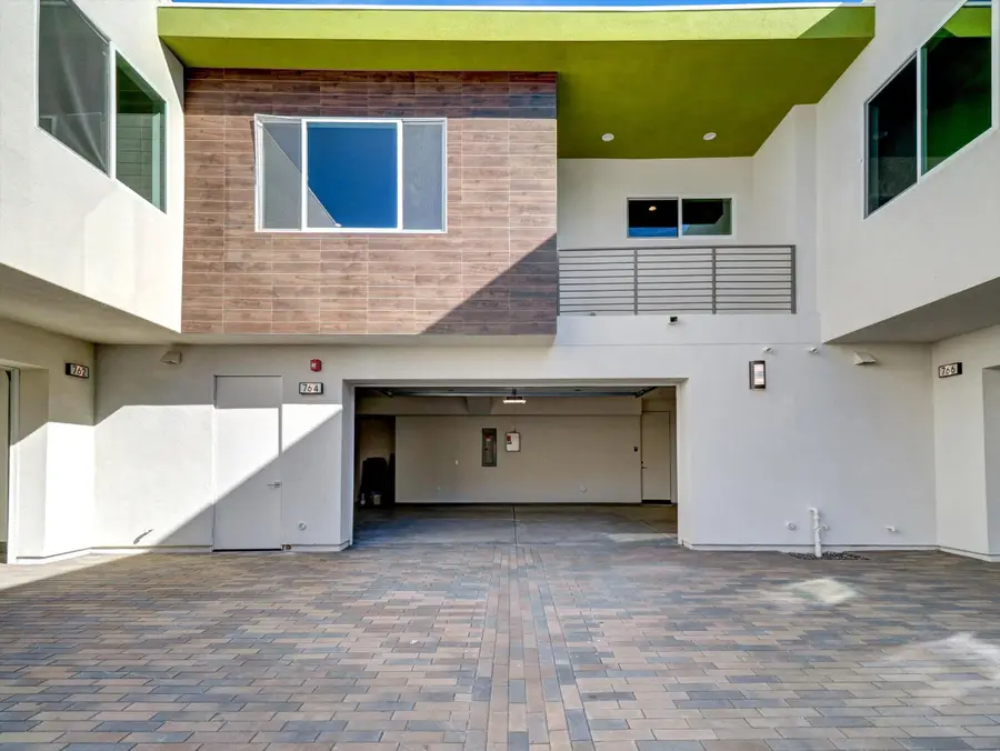 704 Obsidian Loop E, Palm Springs, CA 92264 - #2