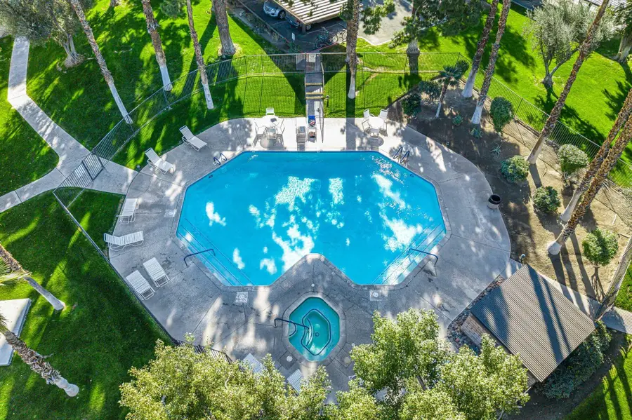 675 N Los Felices Circle W #204, Palm Springs, CA 92262 - #3