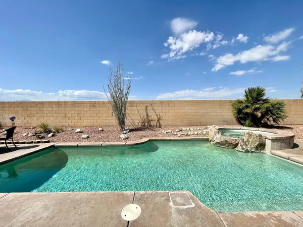 1120 E Va San Dimas Road, Palm Springs, CA 92262