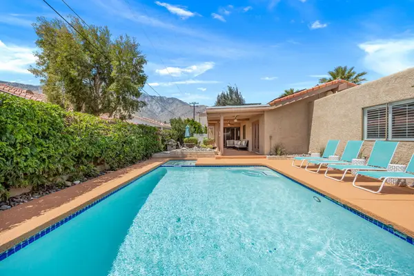 377 Cabrillo Road, Palm Springs, CA 92262