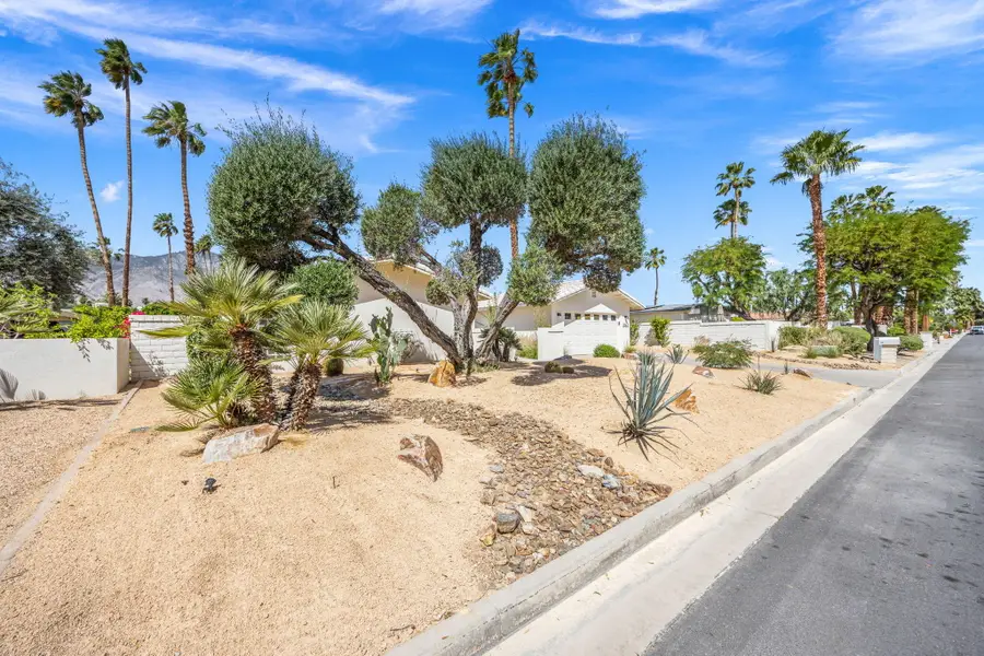 2063 S Broadmoor Drive, Palm Springs, CA 92264 - #3