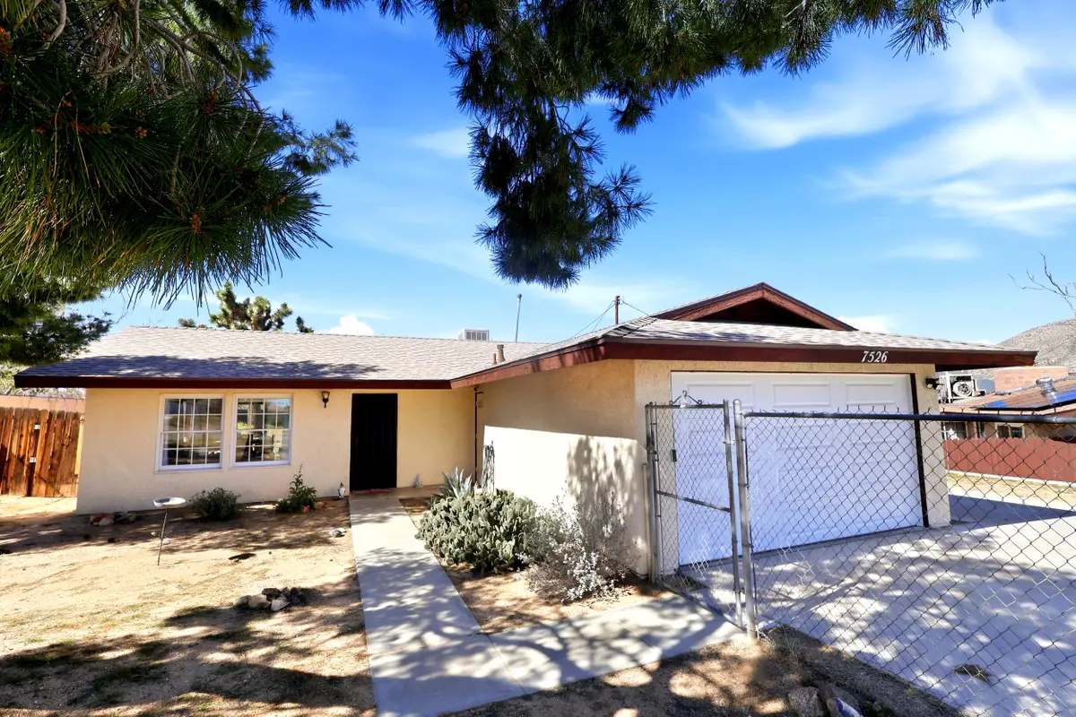 7526 Apache Trail, Yucca Valley, CA 92284 - #1