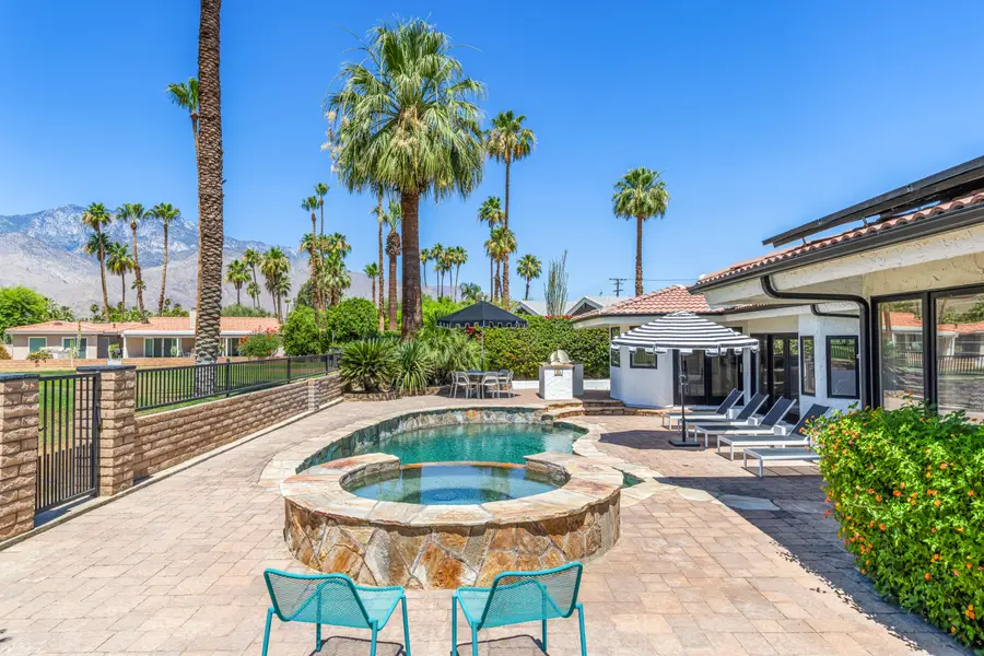 5365 E Cherry Hills Drive, Palm Springs, CA 92264 - #2