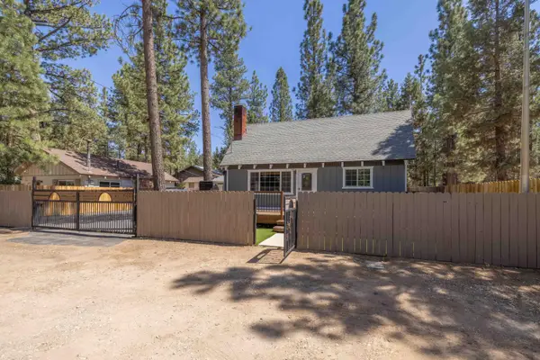 2050 9th Lane, Big Bear City, CA 92314
