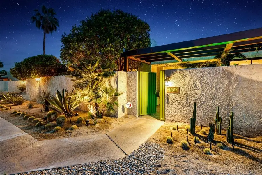1341 E Amado Road, Palm Springs, CA 92262 - #3