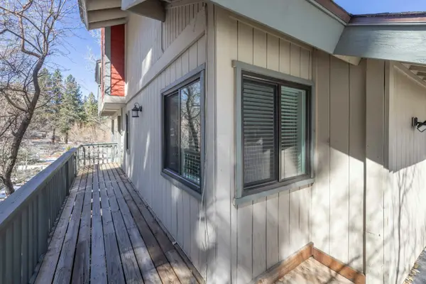 43063 Goldmine Woods Lane, Big Bear Lake, CA 92315