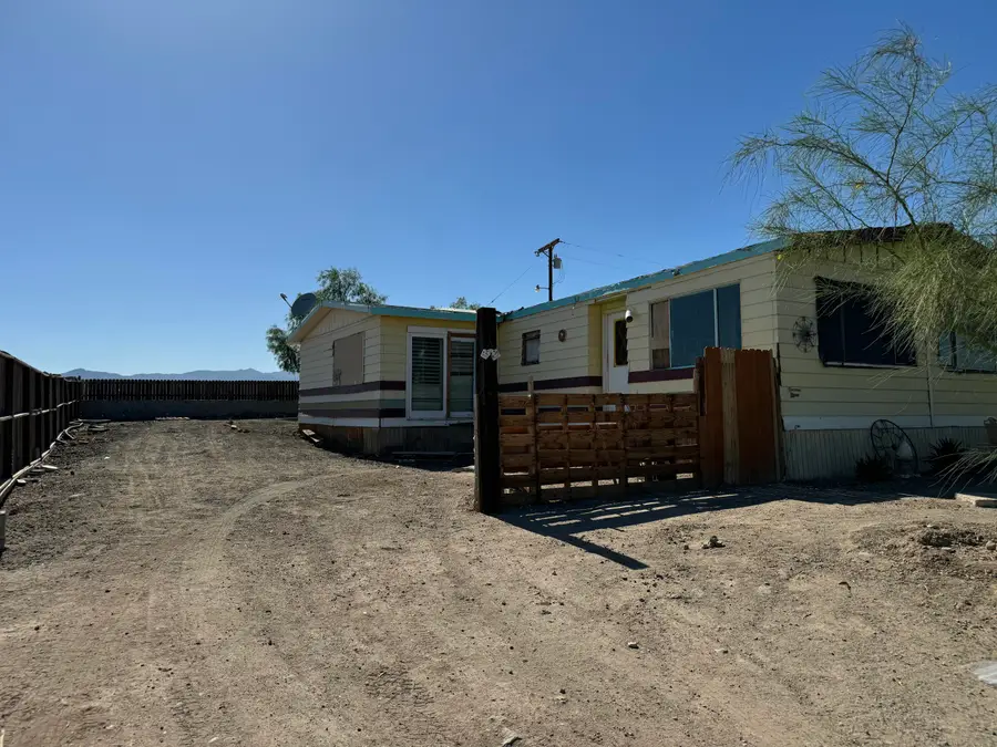 2519 Pine Avenue, Thermal, CA 92274 - #2