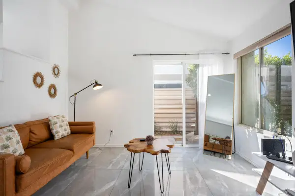 3272 N Mica Drive, Palm Springs, CA 92262