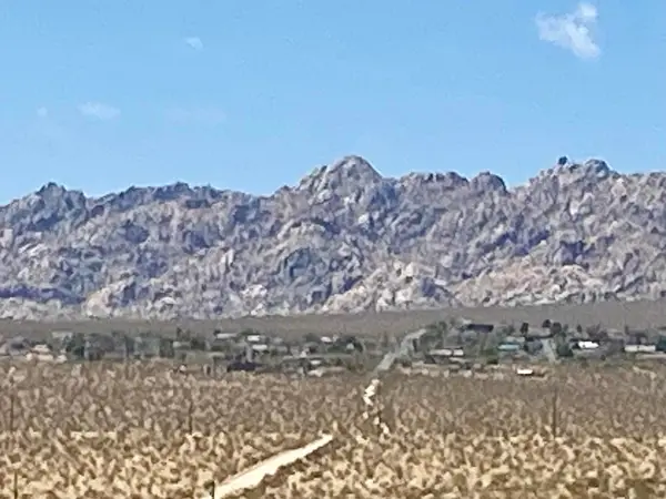 112 Amboy Road, 29 Palms, CA 92277