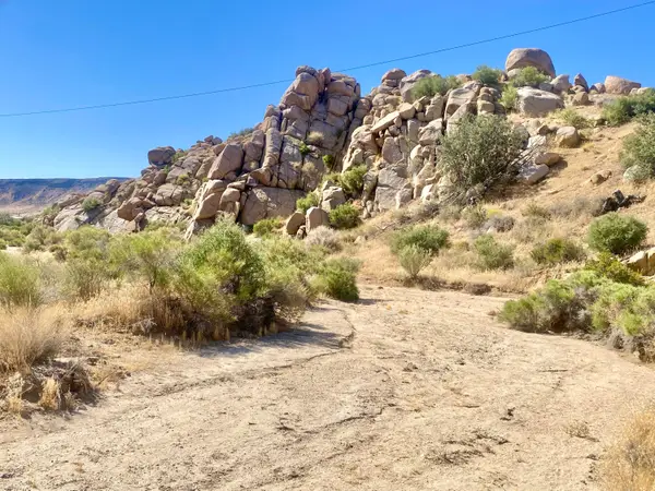 108 Riverside Drive, Pioneertown, CA 92268