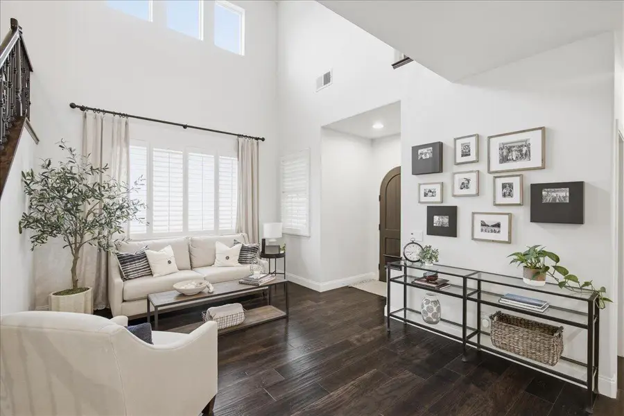 23505 Gentian Court, Valencia, CA 91354 - #3
