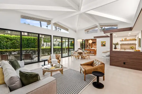 1597 E Sierra Way, Palm Springs, CA 92264