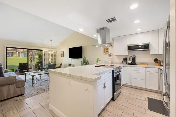 40733 La Costa Circle E, Palm Desert, CA 92211