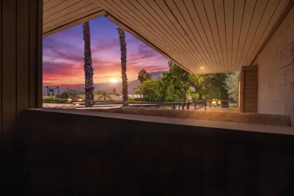 420 N Villa Court #208, Palm Springs, CA 92262