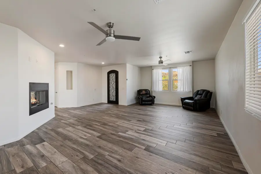 8680 Monument View Drive, Yucca Valley, CA 92284 - #3