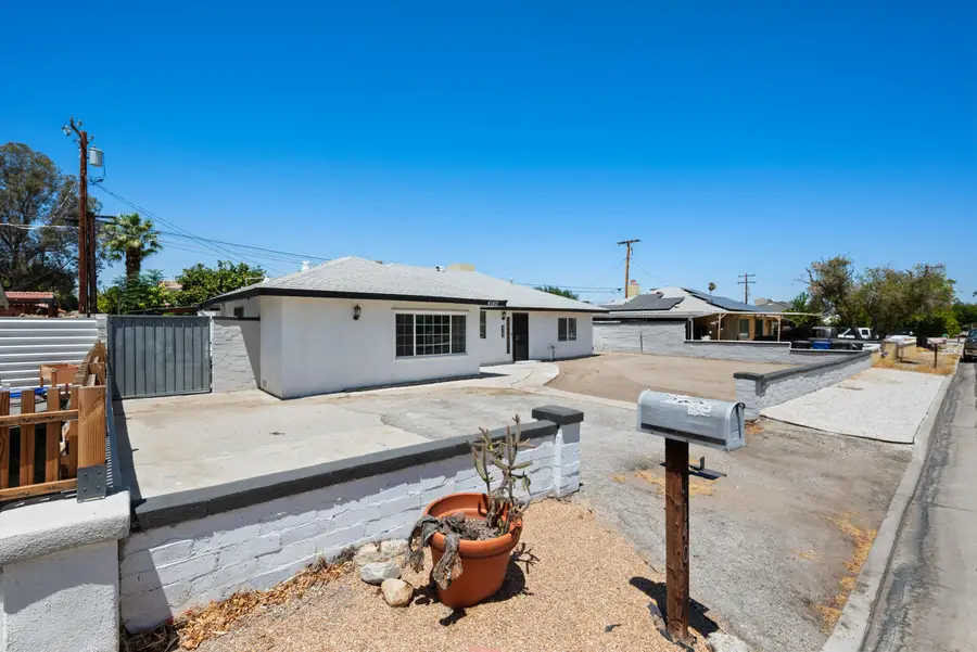 4140 E Calle San Antonio, Palm Springs, CA 92264 - #3