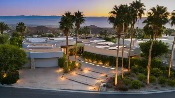 30 Hillcrest Drive, Rancho Mirage, CA 92270