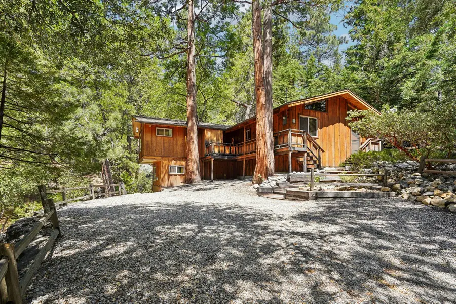 25425 Skyline Way, Idyllwild, CA 92549 - #2
