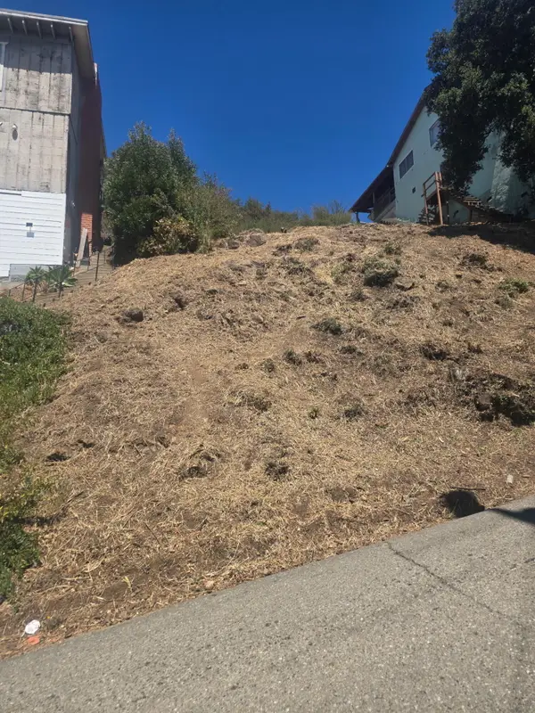 0 Burr Street, Oakland, CA 94621