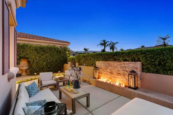 49560 Loren Court, La Quinta, CA 92253