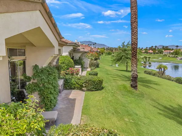 544 Desert Holly Drive, Palm Desert, CA 92211