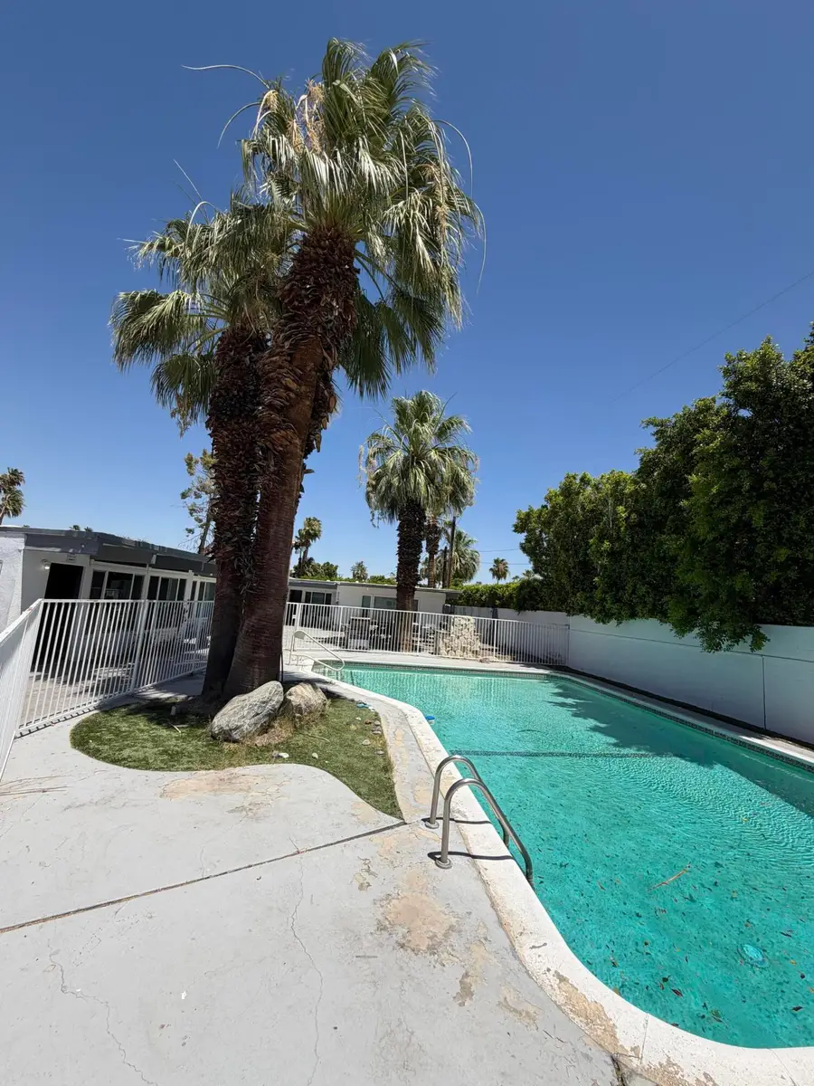 1733 E Amado Road, Palm Springs, CA 92262 - #3