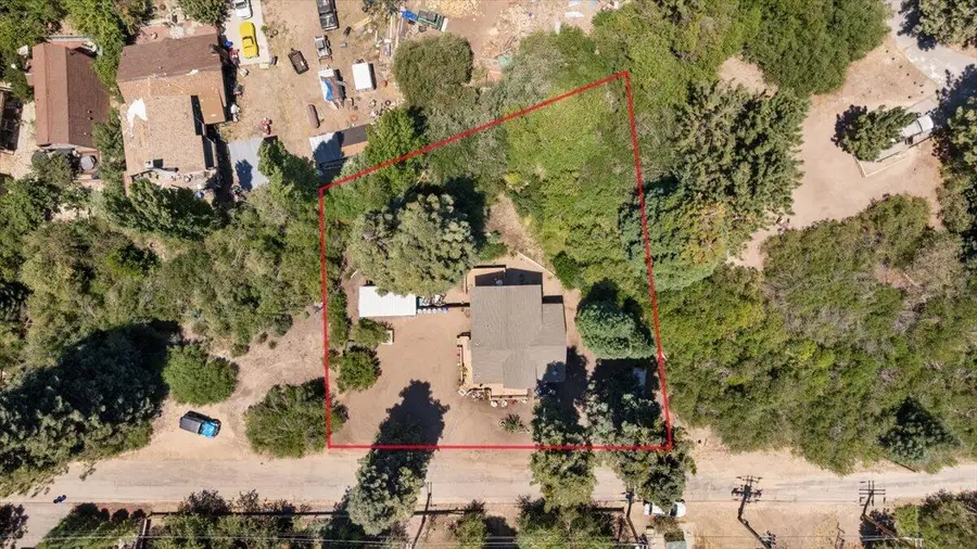 33910 Meadow Lane, Green Valley Lake, CA 92341 - #2
