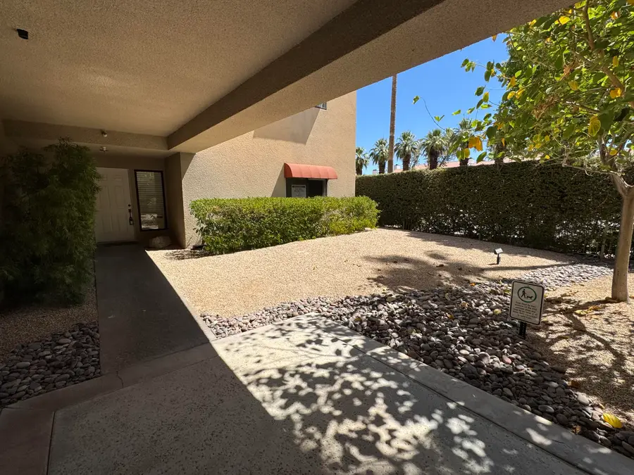 255 S Avenida Caballeros #305, Palm Springs, CA 92262 - #3