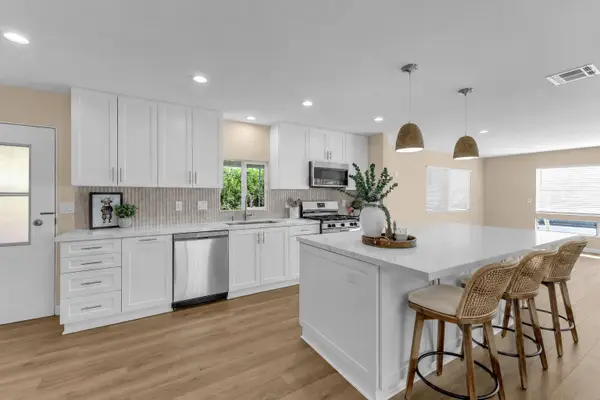39163 Warm Springs Drive, Palm Desert, CA 92260